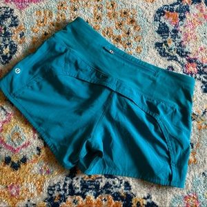 Lulu Lemon Turquoise Shorts 4”